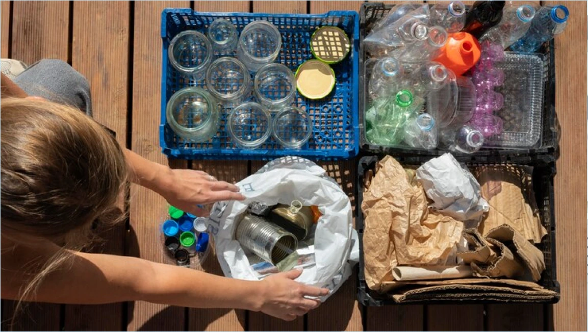 Cara Cerdas Olah Plastik Bekas yang Harus Kamu Tau!